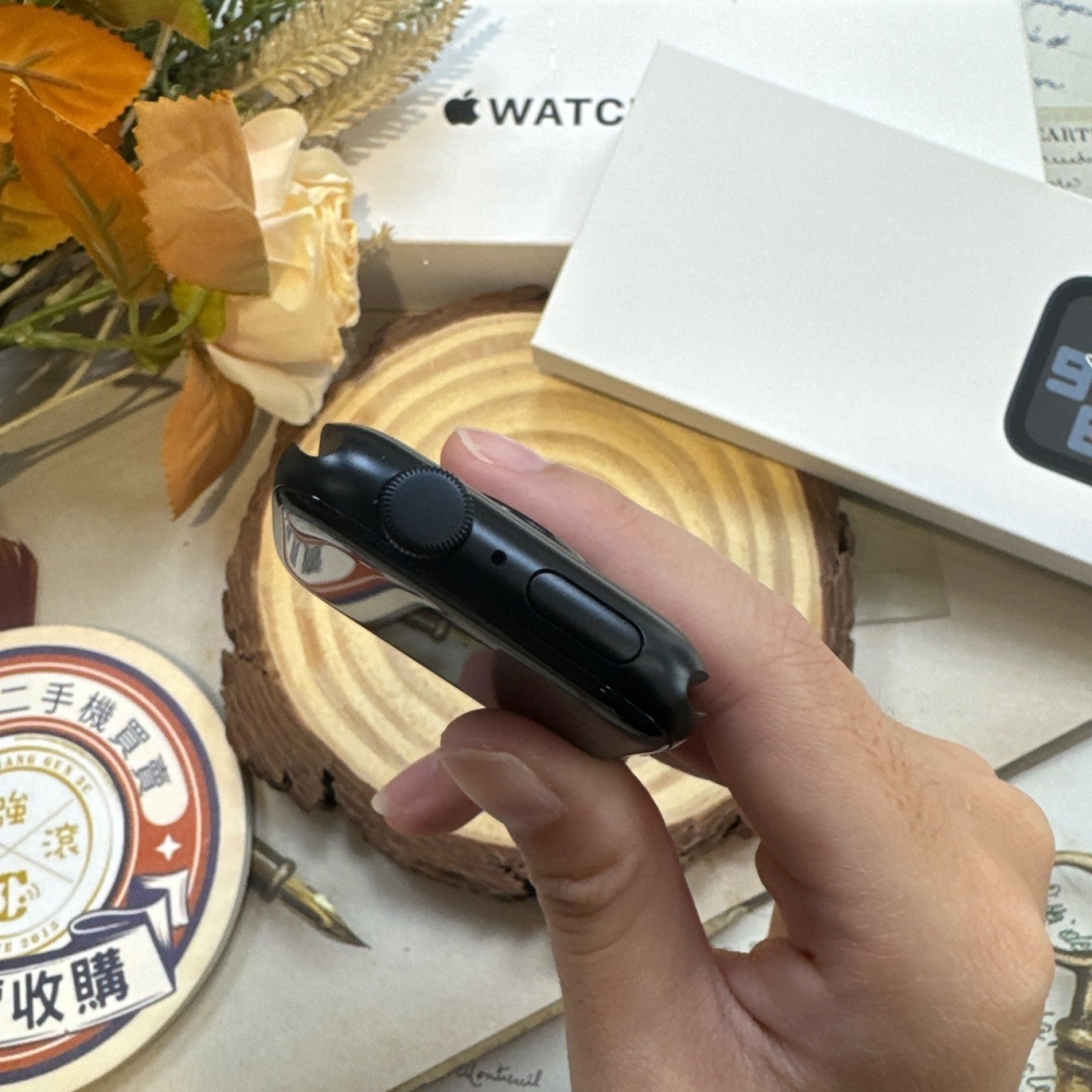 二手 Apple Watch SE2 GPS版 44mm 黑 (原2024.11.21) #W44XJ