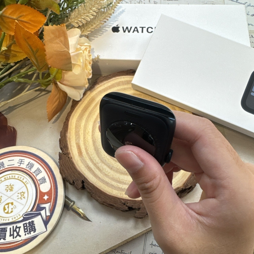 二手 Apple Watch SE2 GPS版 44mm 黑 (原2024.11.21) #W44XJ